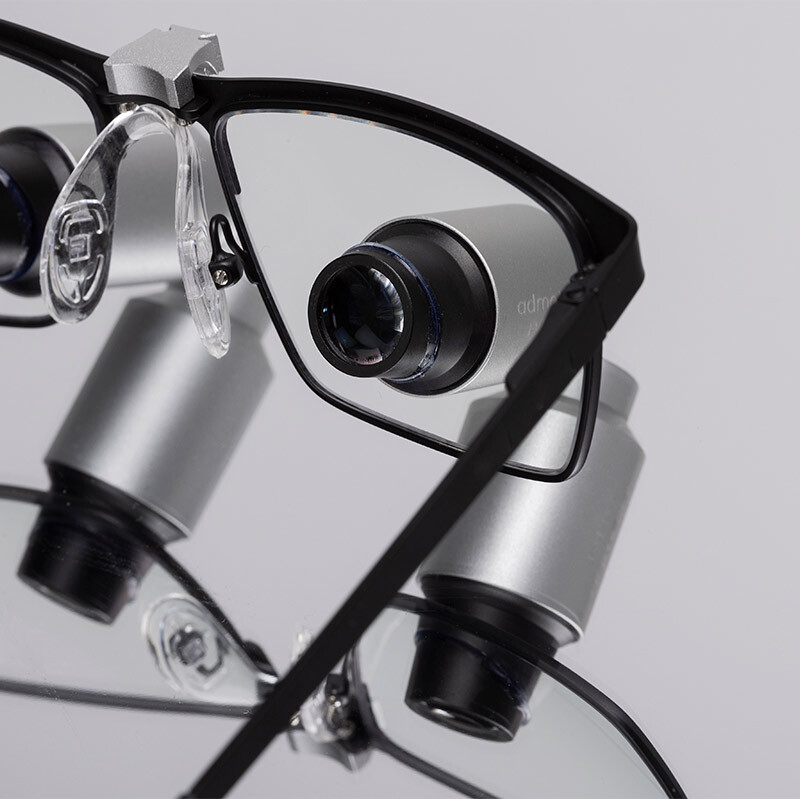 Admetec Prismatic 4.0x Loupes - Application: Hospital