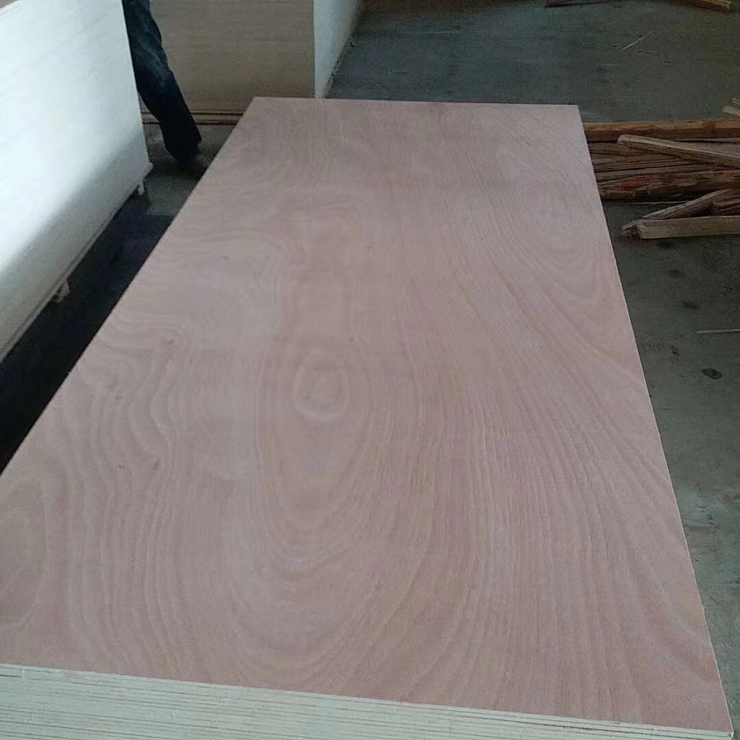 Commercial Plywood 8mm - Okoume Face & Back, Poplar Core, High Density, E0 Formaldehyde, Phenolic Glue | Moisture Resistant, Anti Acid, Wear Resistant, Strong Screw Holding, Environmental Friendly