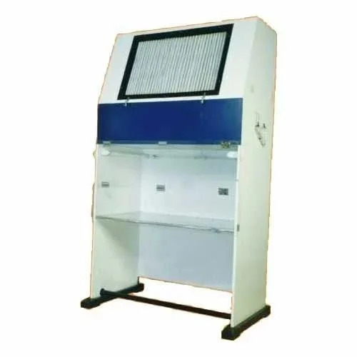 वर्टिकल लैमिनर एयरफ्लो बेंचेस लकड़ी से बनी हैं जिनका आकार: 2x2x2