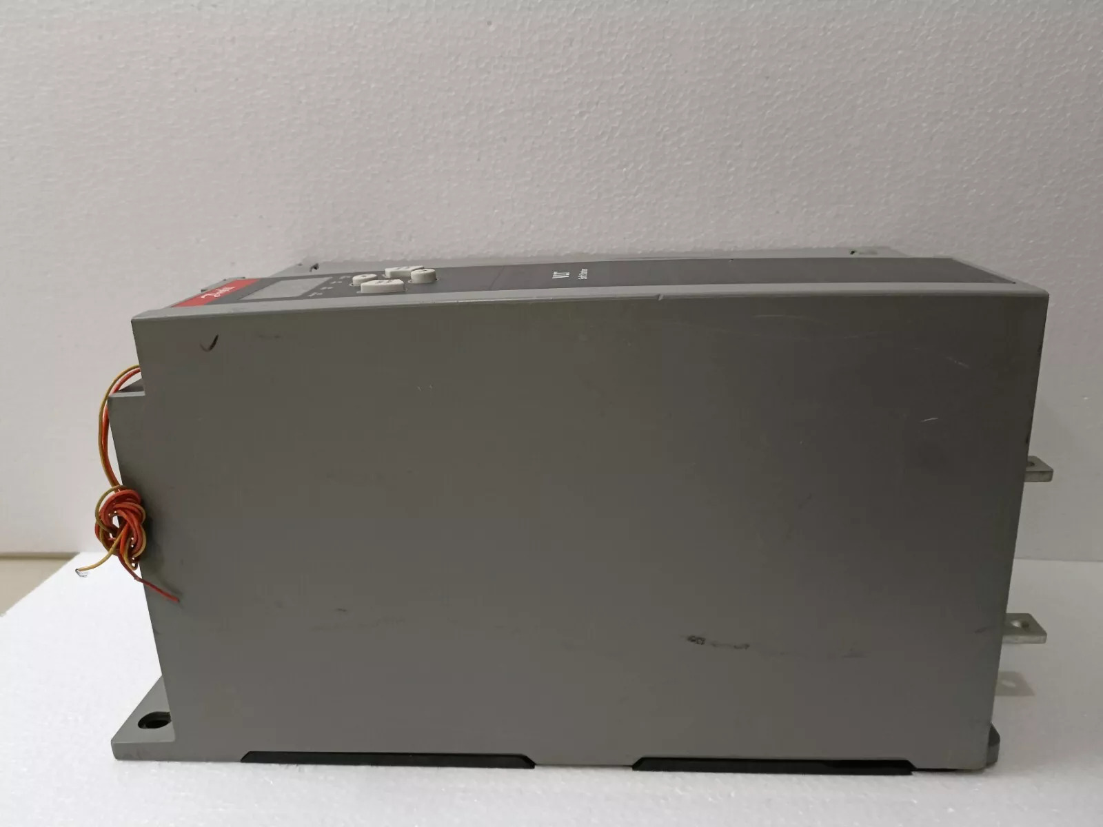 Danfoss Mcd 600 Mcd6-0144b-t5-s2x-00-cv2 184a 90kw 125hp Vlt Soft-starter