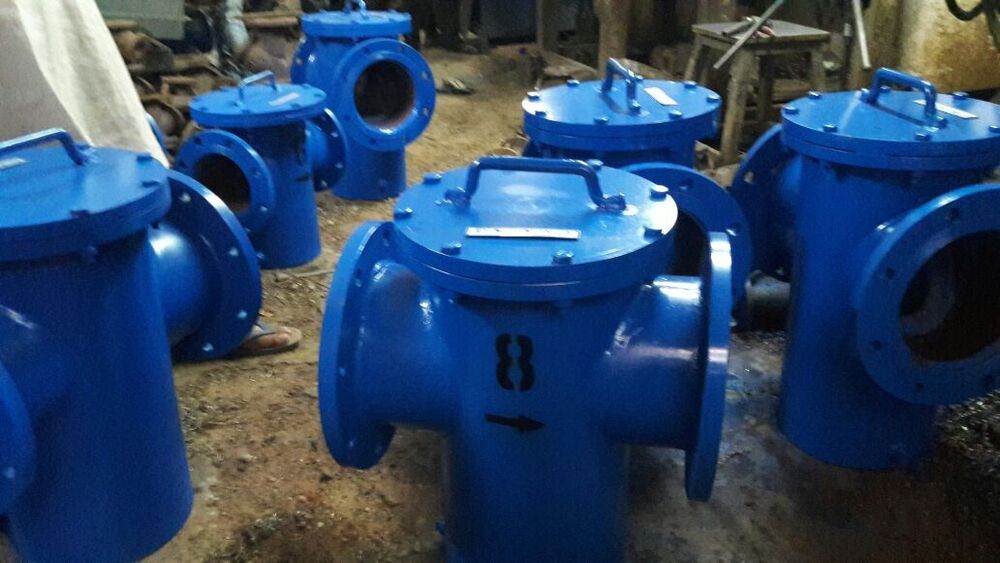 निर्मित बास्केट स्ट्रेनर