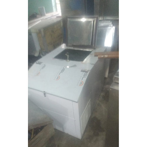 Push Cart Freezer - Color: White