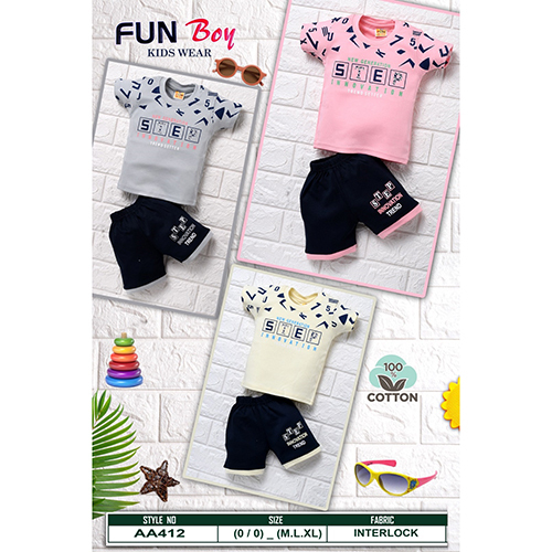 Designer Kids T-Shirt And Pant Set - Color: Multicolor