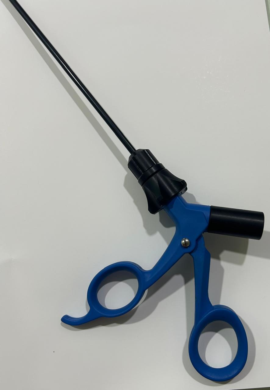 Laparoscopy Bipolar Forceps - Dimension (L*w*h): 33 Centimeter (Cm)