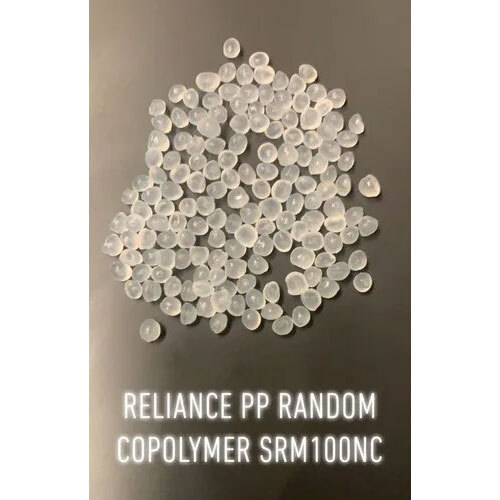 Srm100Nc Reliance Pp Random Copolymer Injection Moulding Granules - Color: White