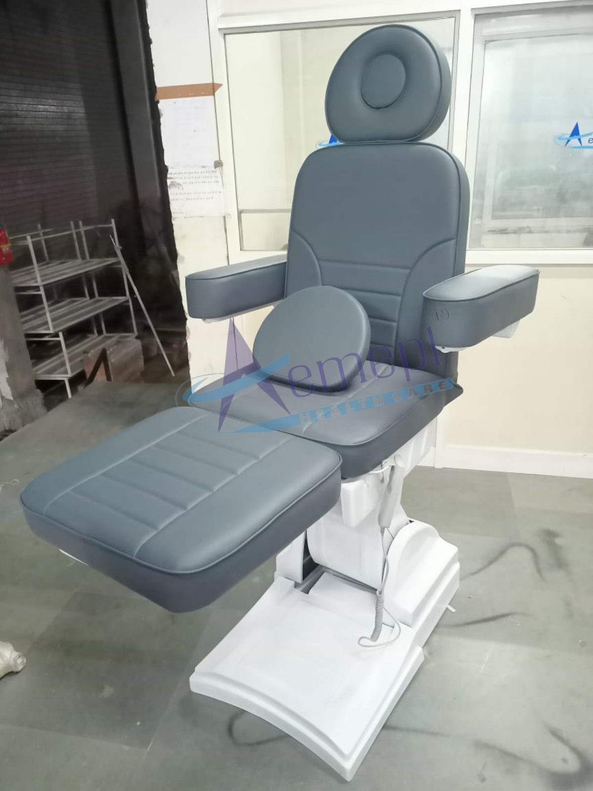 Aemepl Electric Dermatology Chair - Color: Various Color Available