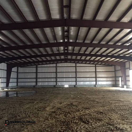 Steel Prefabricated Storage Building - High-Quality Steel, Insulated with PU, Modern Grey Color, Durable Roof Resistant to Corrosion - Ideal for Equipment & Vehicles