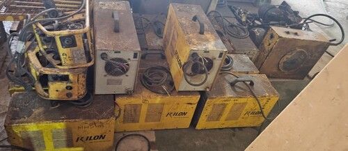 MIG WELDING MACHINE - 250  AMPS