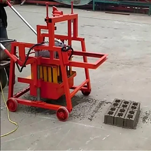 Egg Laying Block Making Machine - Color: Red