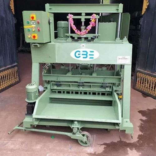 Industrial Brick Making Machine - Color: Green