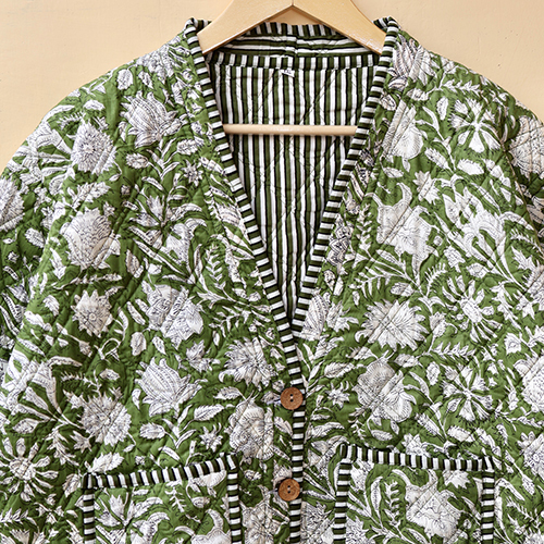 Cotton V-Neck Quilted Jacket