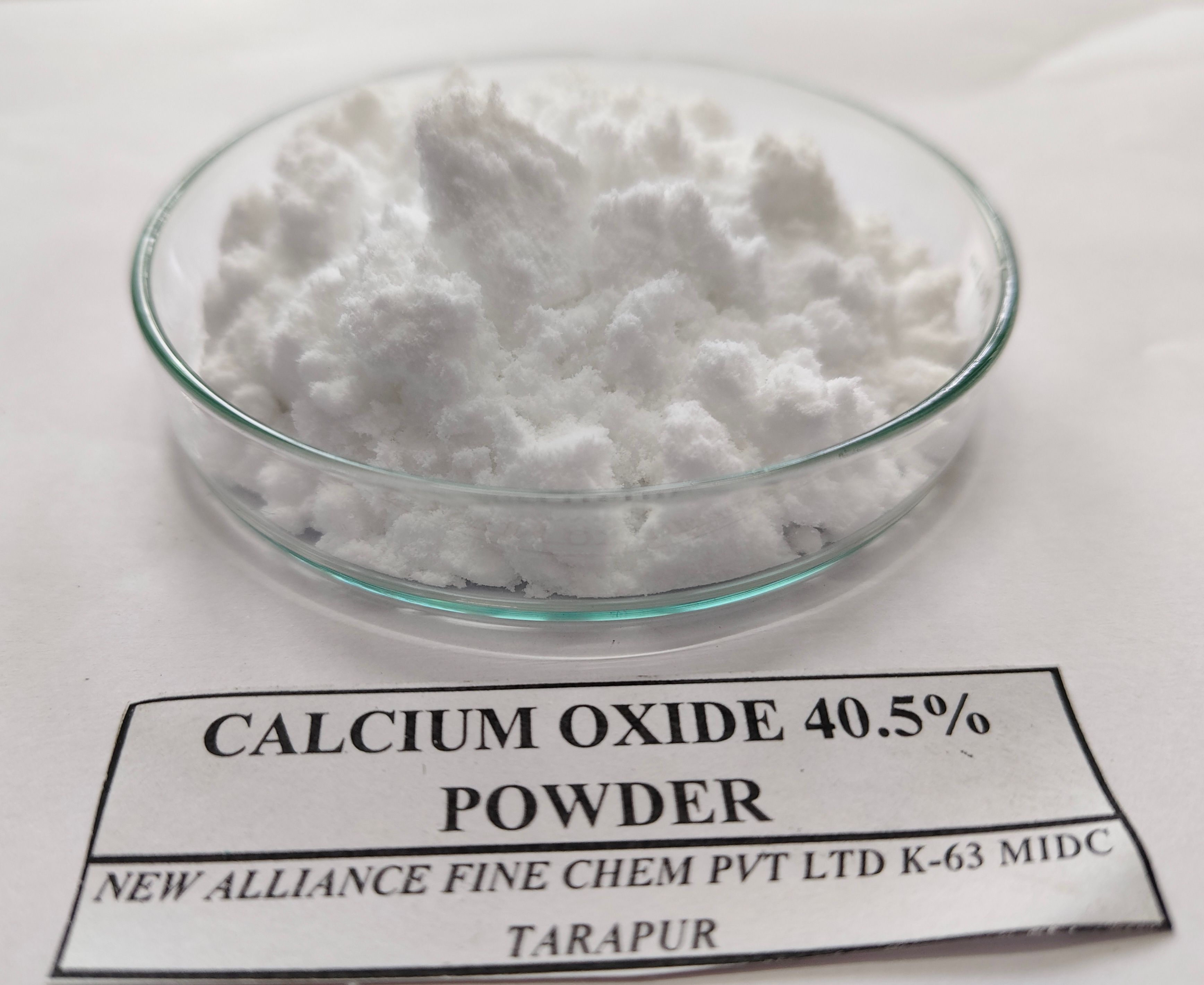 calcium Oxide 40.5% Powder