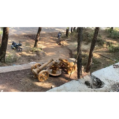 Sandstone Tope Fountain - Color: White