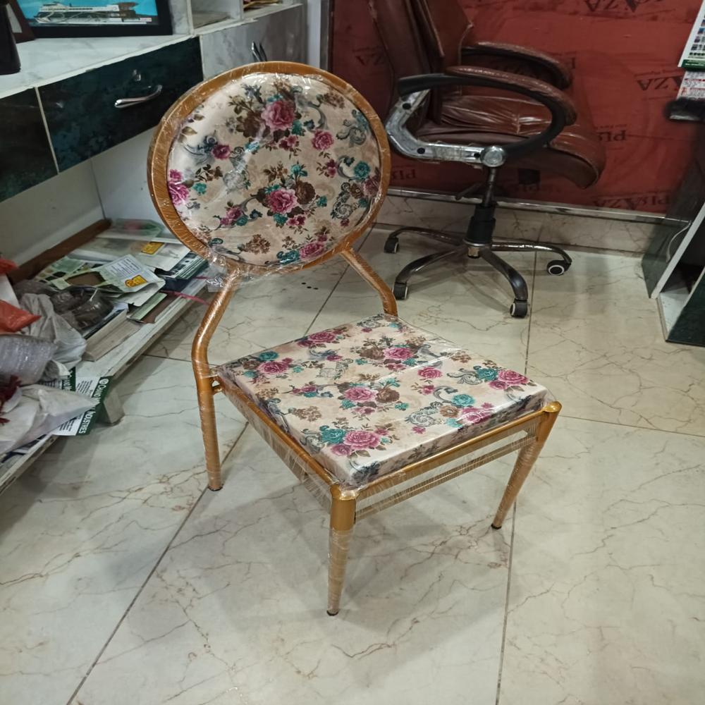 Mild Steel Banquet Chair Round - Color: Multi Colour