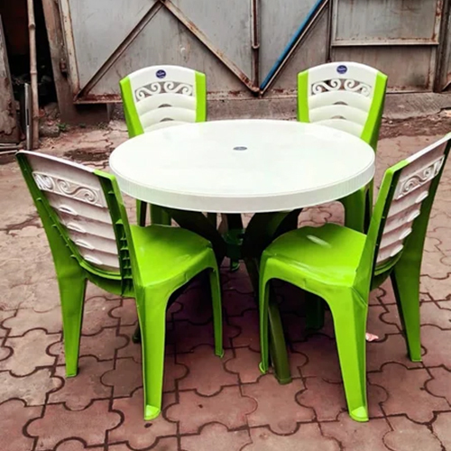 Plastic Chairs With Table - Design: Plain