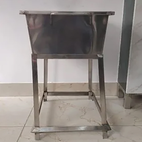 Stainless Steet Dustbin With Stand