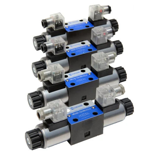 Hydraulic Valve - Color: Silver