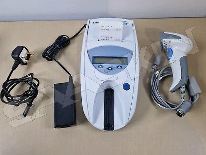 Roche Urisys 1100 urine analyzer