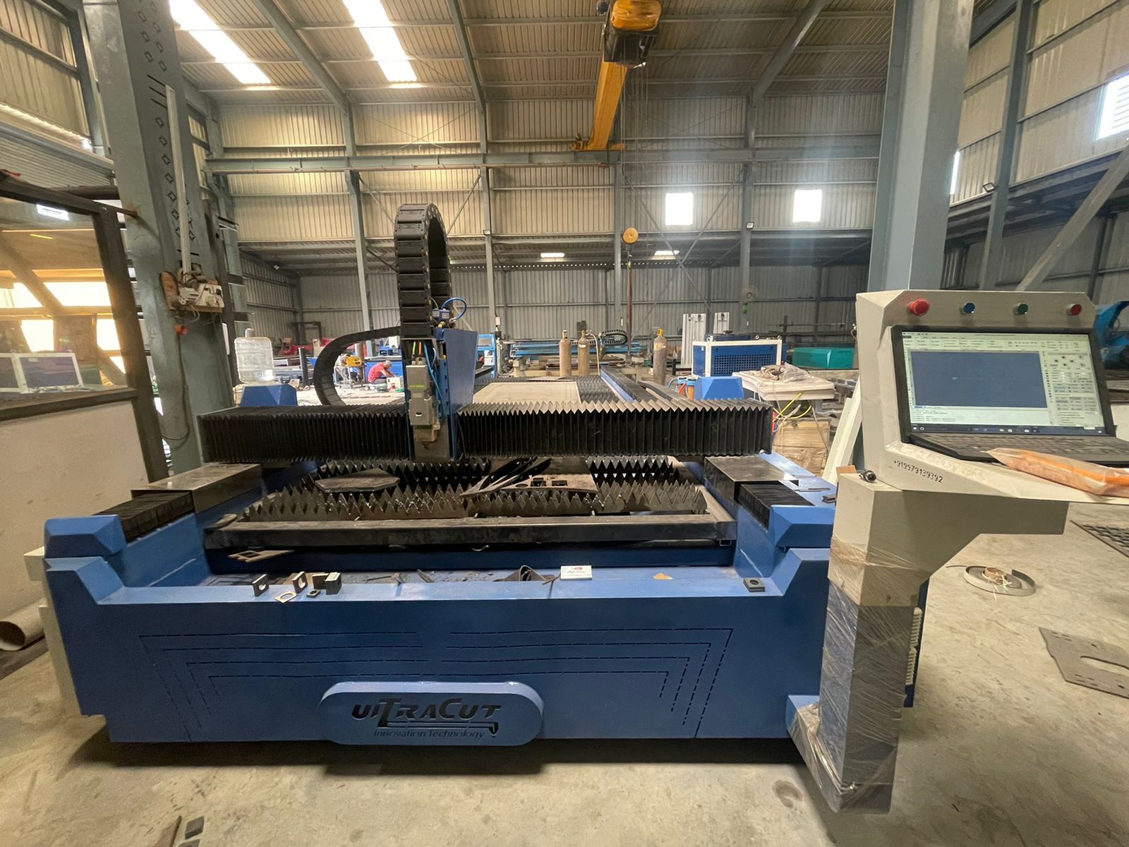 Raytools Laser Head 1000w 1500w 2000w 3000w Sheet Metal Fabrication Laser Cutting Machine - Automatic Grade: Automatic