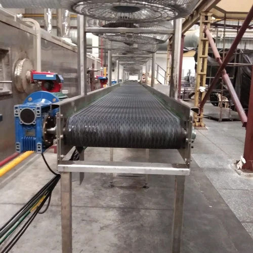 Biscuit Cooling Conveyor - Color: Black