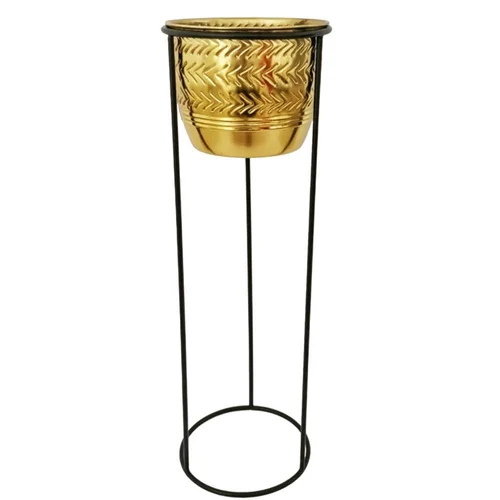 1500 Iron Planter