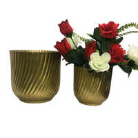 1640 41 Cast Iron Planter - Color: Golden