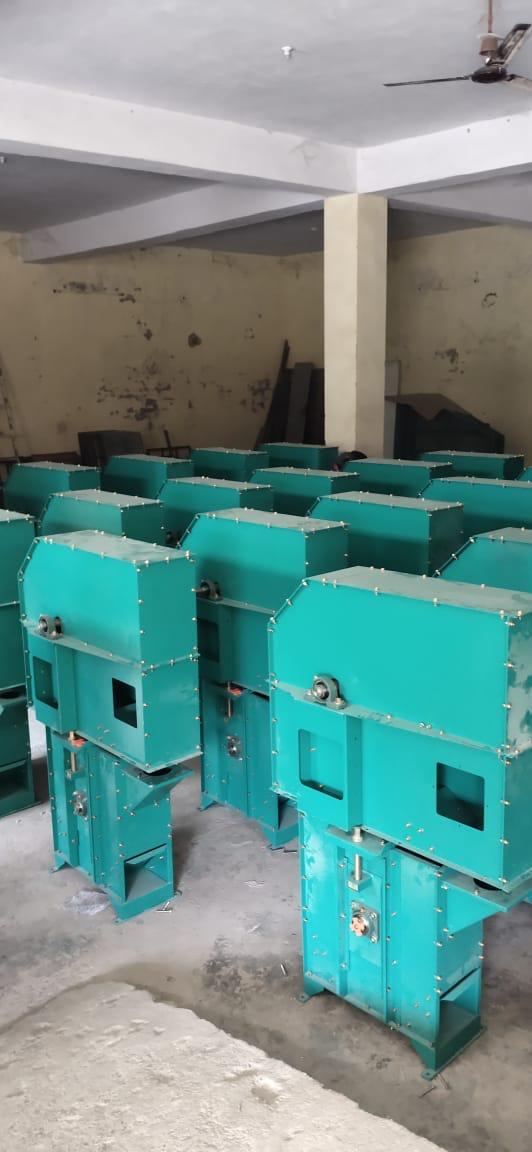 Bucket Elevator - Durable Steel Construction, High Capacity Design For Efficient Material Handling