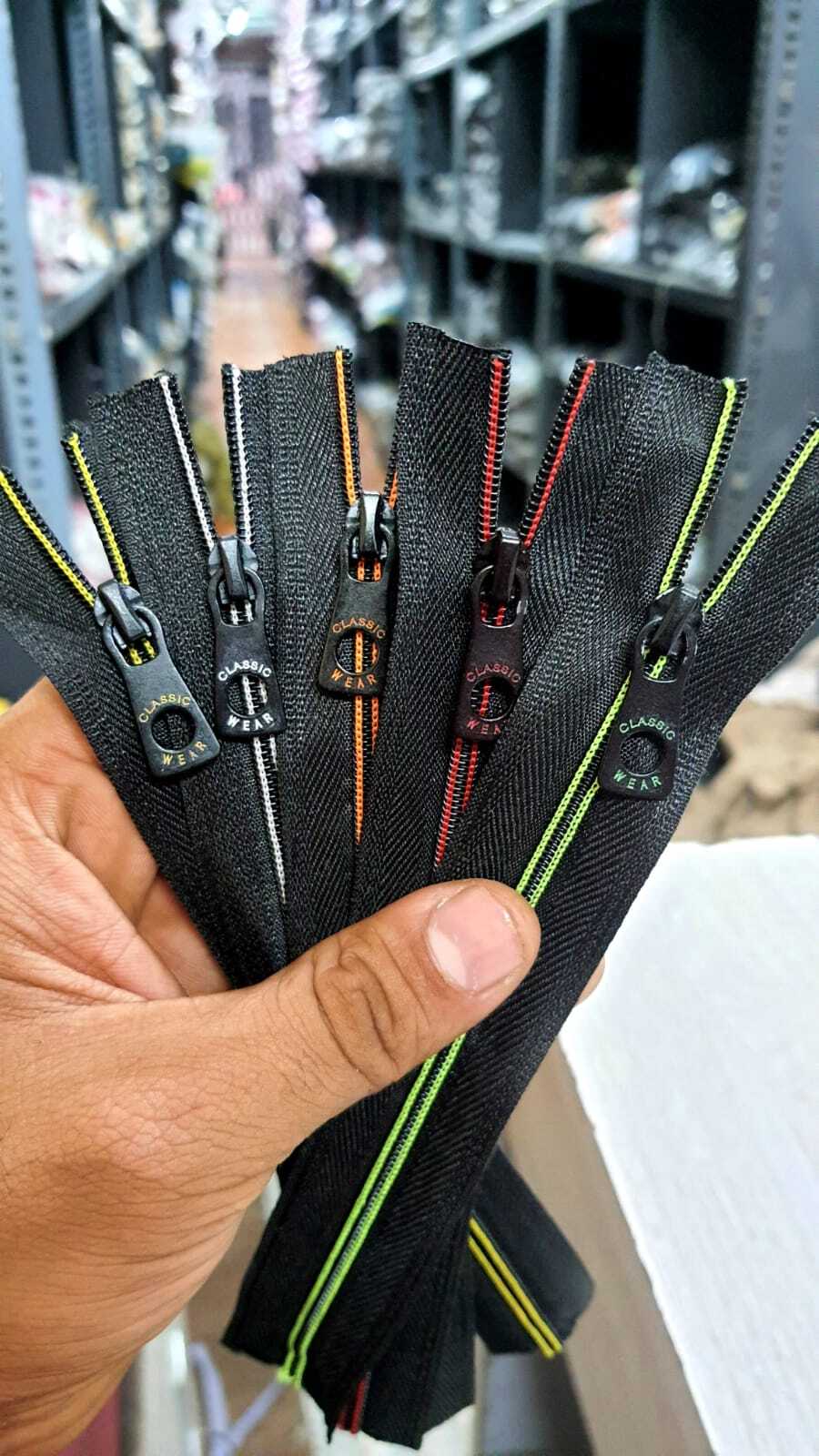 Garment Zipper - Coil, 3-28 Inch Size Range | All-colors Variety, Reliable Fastening Solution