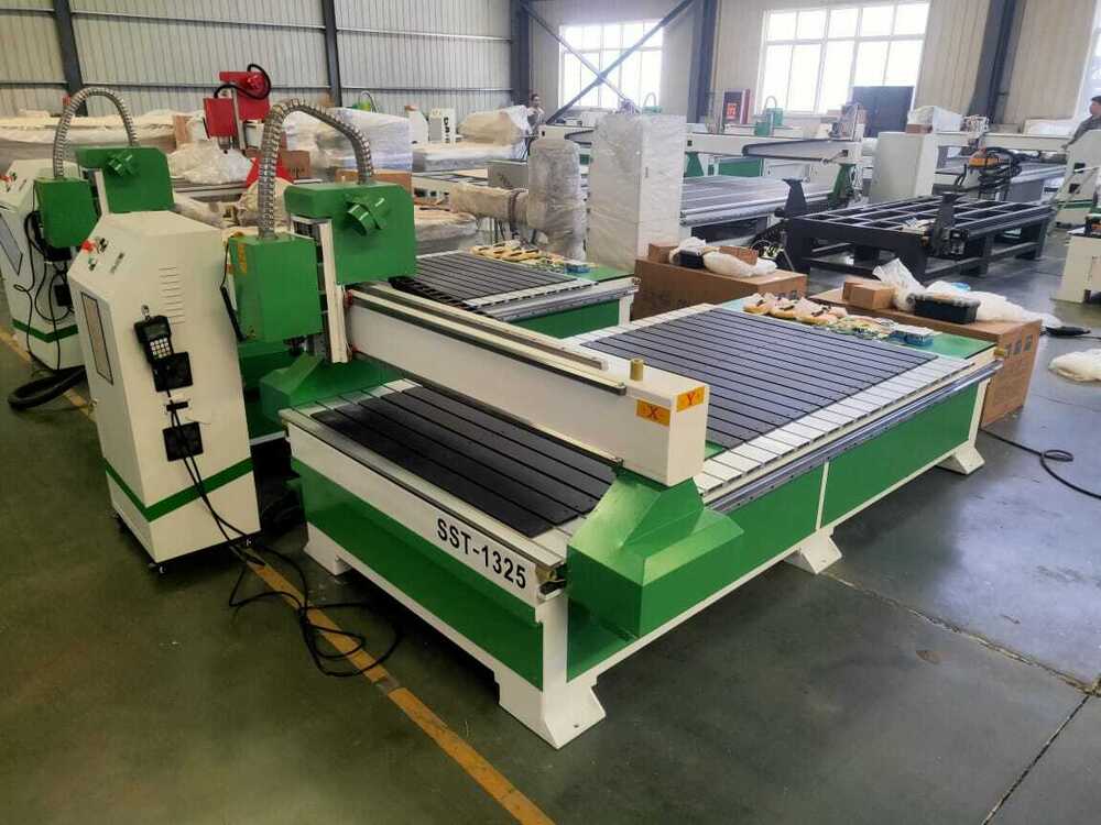 3 Kw 1325 Series Cnc Router Wood Cutting Machine - Feature: Good Quality