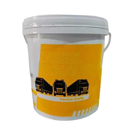 Diesel Exhaust Fluid Of 5 Litre - Urea & De-Ionized Water, 5%-10% Ash Content | Sharp Smell, Industrial Use for Automobile & Gensets
