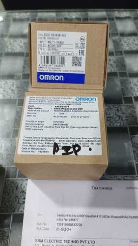 OMRON प्रोक्सिमिटी सेंसर, E5CC-RX22ASM-802
