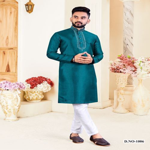 Mens Kurta Pyjama - Size: Large
