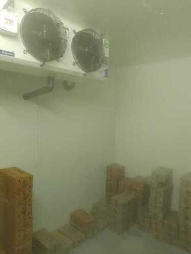 BLUE STAR FREEZER ROOM