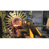 कैज निर्माण मशीन