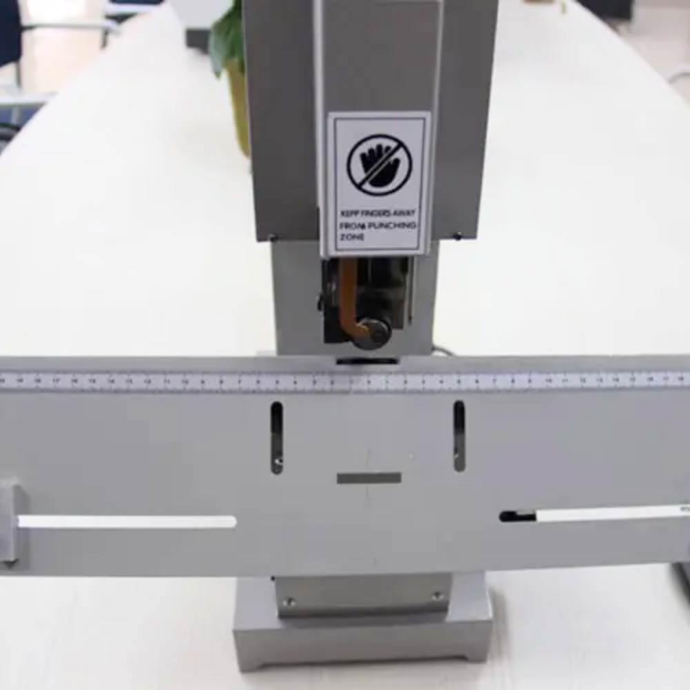 WH100 Electric Wire Saddle Stapler - Single Head