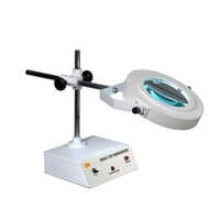 Illuminated Stand Magnifier - Color: White