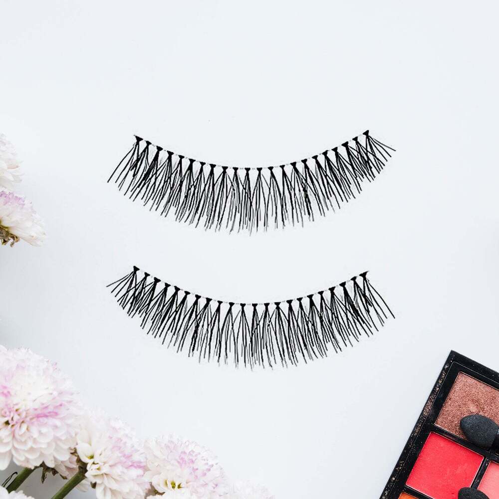 Artificial / Fake Eyelash Extensions Natural & Lightweights
