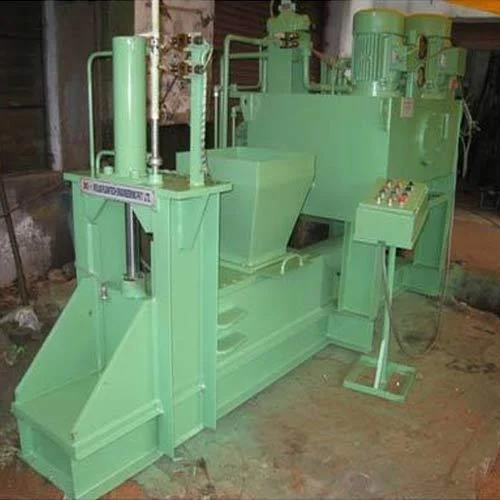 Hydraulic Compacting Press - Color: Green