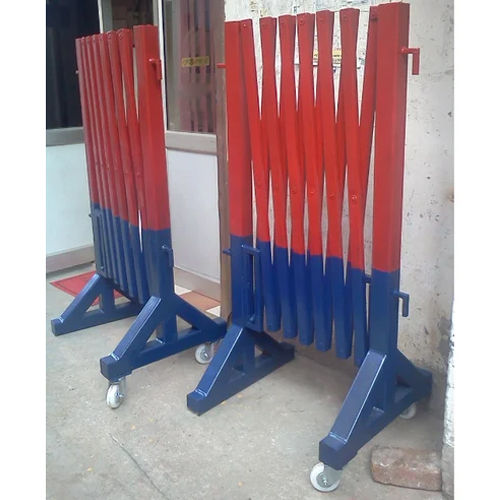 Expandable Barrier Gates - Color: Red