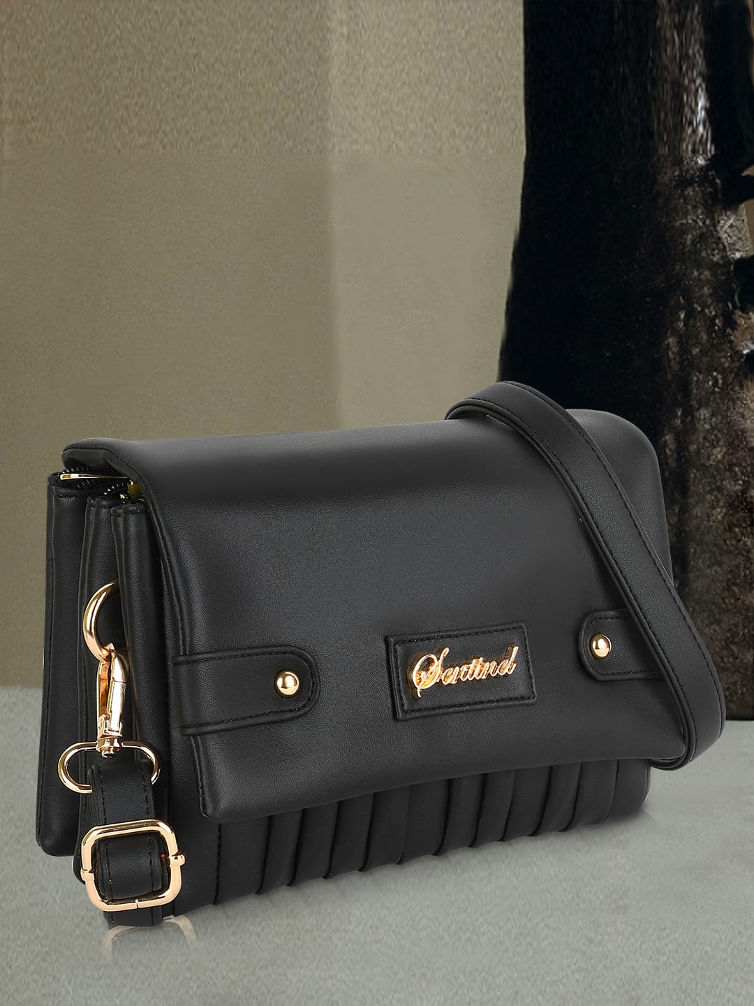 SENTINEL Black Sling Bag