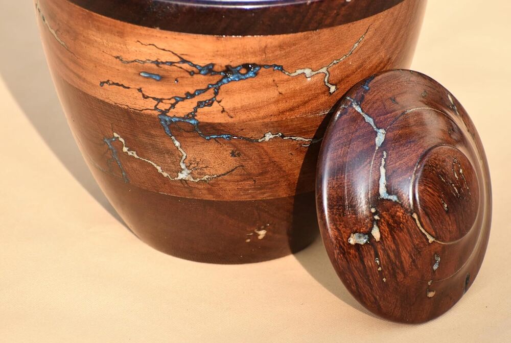 Wood Cremation Urn for Ashes Wholesale Supplies