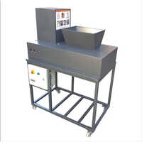 Wp01c Organic Waste Shredder Machine - Automatic Grade: Semi-automatic