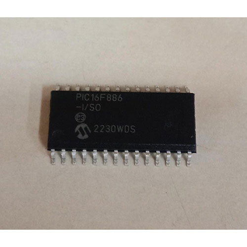 16F886-Iso Microchip Microcontroller - Color: Black