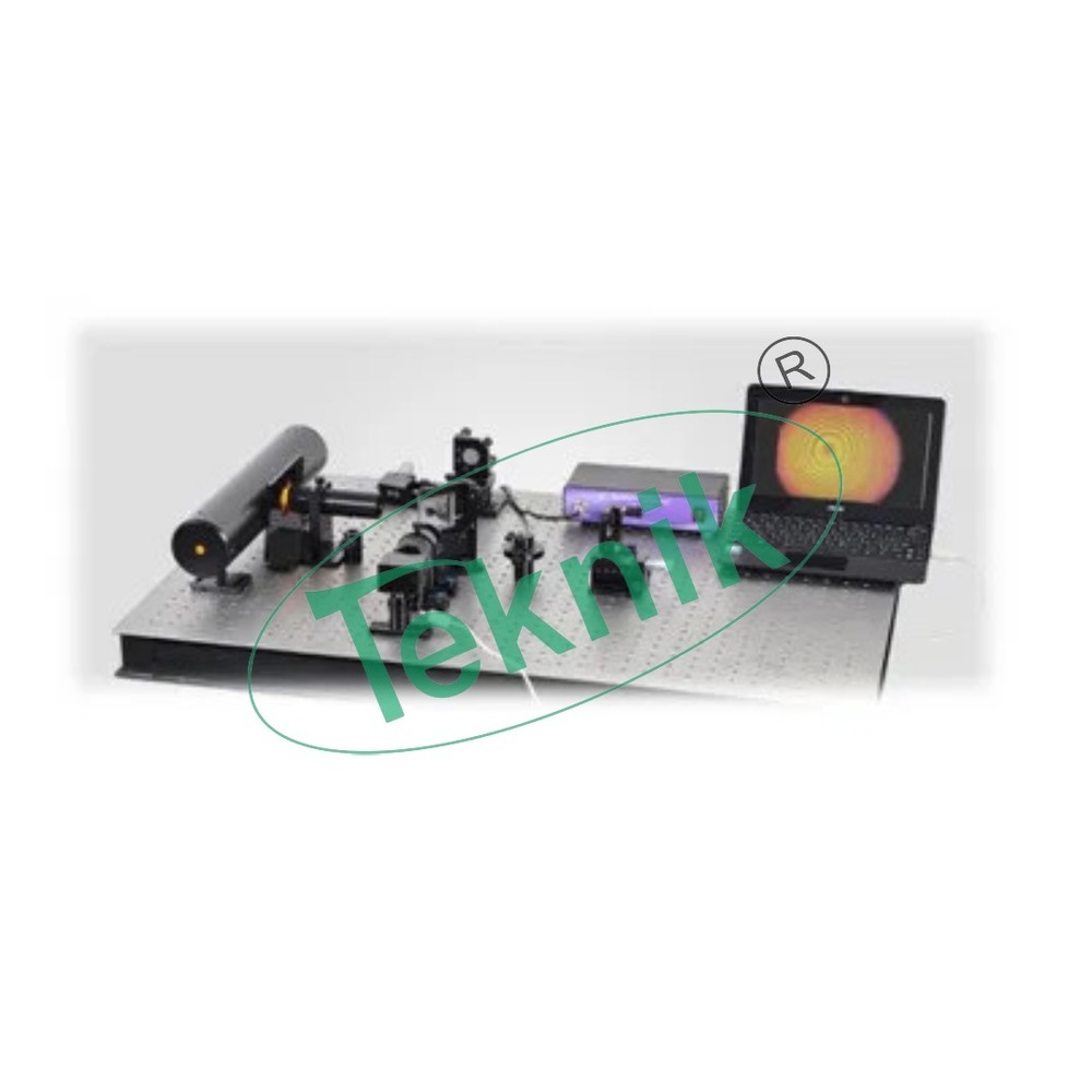 Uv Visible Spectrophotometer - Sealed Michelson Interferometer, Dynamic Alignment System, High-energy Ceramic Light Source, Dlatgs Detector With Temperature Control, S/n Ratio 30,000:1, Wave Number Range 7,800 To 350 Cm-1, Dimensions 514x606x273 Mm, Automatic Accessory Recognition