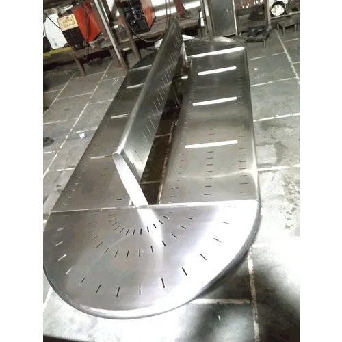 Railway 10 Seater Stainless Steel Bench - Color: Silver