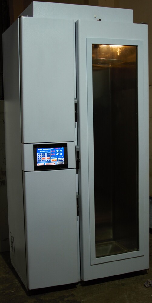 Endoscope Drying And Storage Cabinet - 61x61x183 Cm High Brightness Led & Uv Lamp Auto Air Circulation Fan 99.99% Hepa Filtration Temperature Control Up To 45c