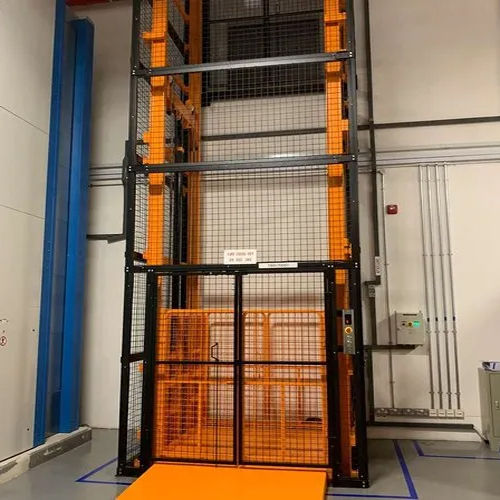 Electric Stainless Steel Goods Lift - Load Capacity: 7 Tonne