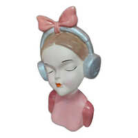 Polyresin Girl Statue