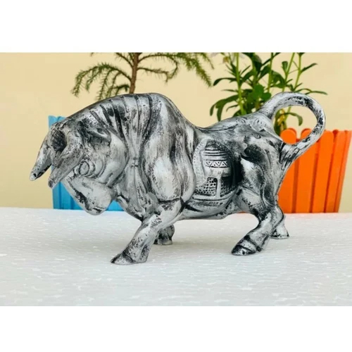 Share Market Bull Statue