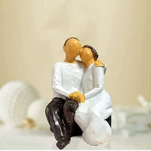 Polyresin Love Couple Statue